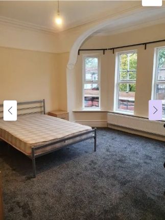 Thumbnail Semi-detached house to rent in Hanover Crescent, Manchester