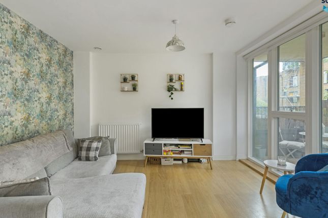 Stanhope House, 6 Quayle Crescent, Whetstone,, London photo 4