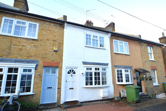 2-bed house on 16, Pantile Road, Weybridge, £450,000