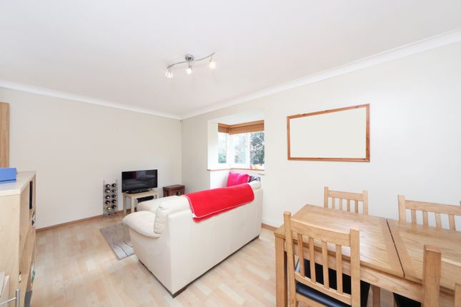 Flat 1, Doradus Court,, Augustus Road, London photo 2