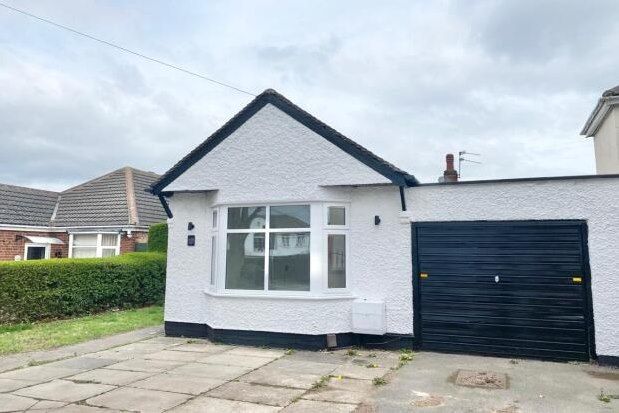 Thumbnail Bungalow to rent in Humberstone Lane, Leicester
