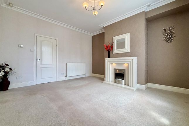 15, Aberdeen Terrace, Bradford photo 2
