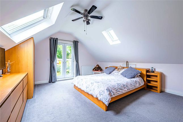 53, Tring Road, Central Bedfordshire photo 4