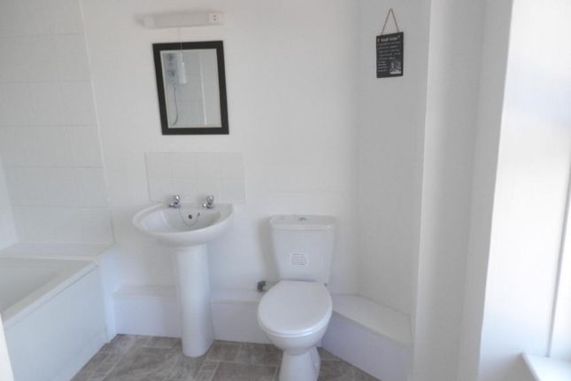 5, Trevarrack Noweth, Gulval, Penzance photo 4