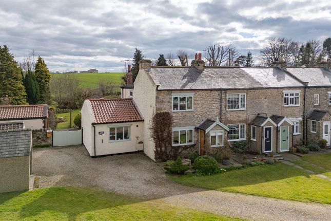 Thumbnail Cottage for sale in Kettle End, Barton