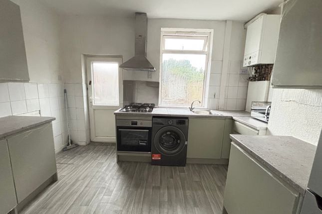18, St. Johns Avenue, Rotherham photo 3
