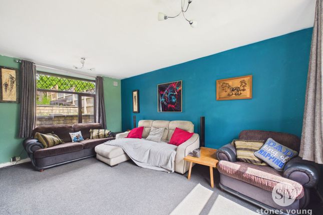 206 Brownhill Drive, Blackburn photo 2