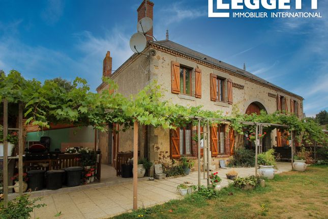 Thumbnail Villa for sale in Argentonnay, Deux-Sèvres, Nouvelle-Aquitaine