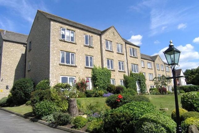 Flat for sale in Bredon Court, Broadway