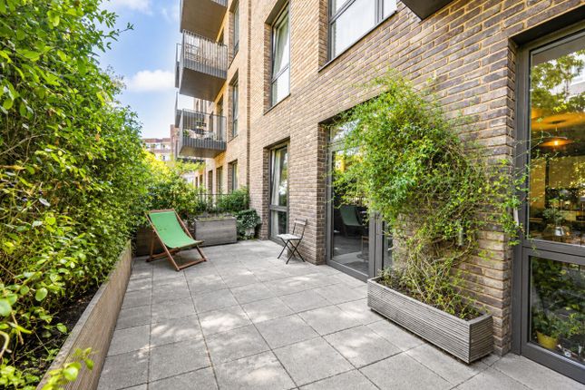 2, 84, Southern Row, London photo 4