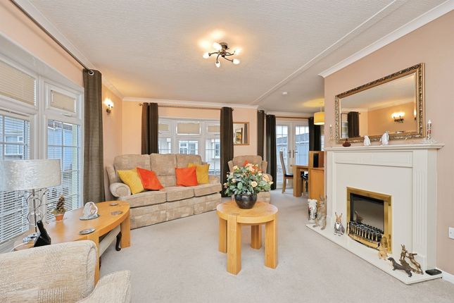 78, Redhill Park, THETFORD photo 3