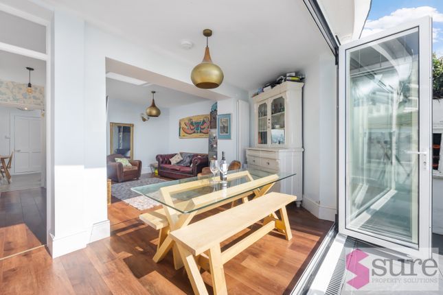 Cottage to rent in Roedean Terrace, Brighton, East Sussex