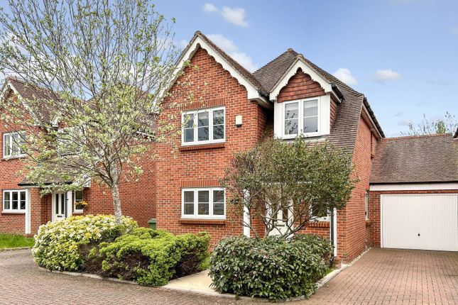 Link-detached house for sale in Hunts Close, Colden Common, Winchester, Hampshire