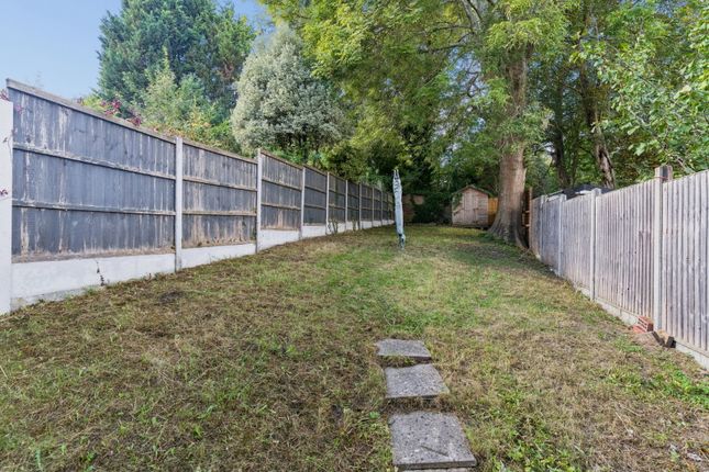 119, Strathmore Avenue, Luton photo 3