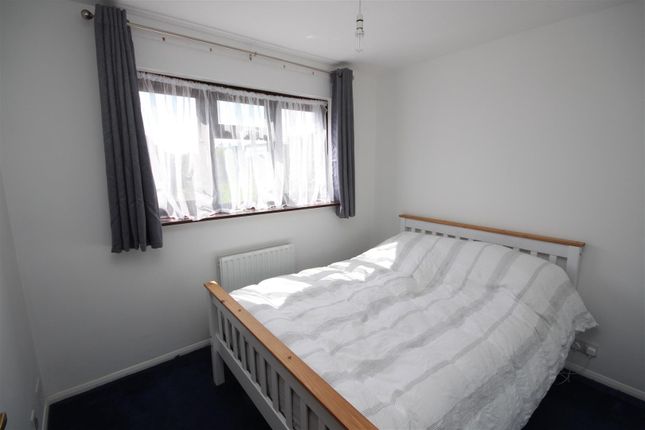 42, Humber Road, Dartford photo 4