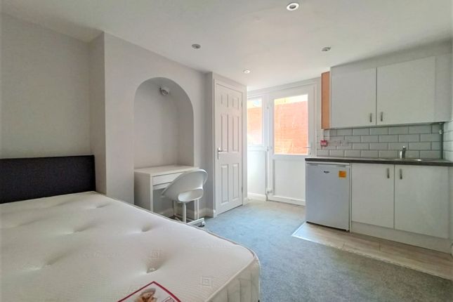 Property to rent in Wellington Street, Luton, Bedfordshire