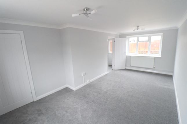 Masefield Road, Braintree photo 3
