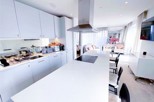 1608, Local Crescent, Salford photo 4