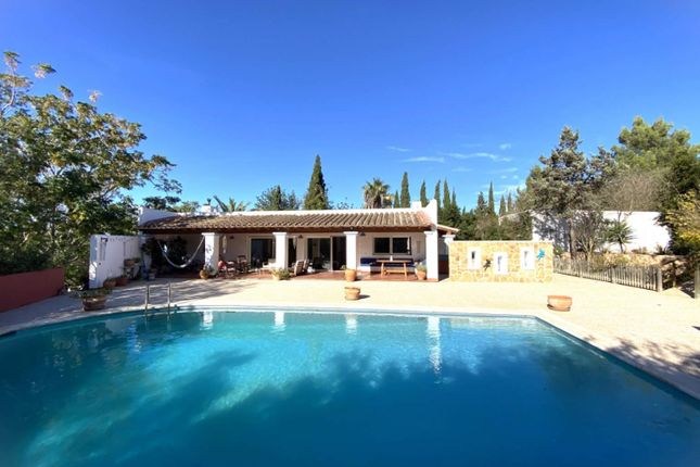 Thumbnail Villa for sale in Santa Eulària Des Riu, Illes Balears, Spain
