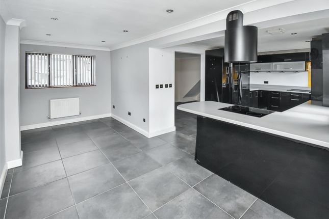 19, Charnwood Road, Corby photo 4