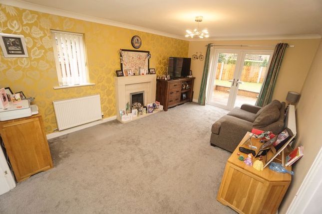 Detached house to rent in Avonhead Close, Horwich, Bolton
