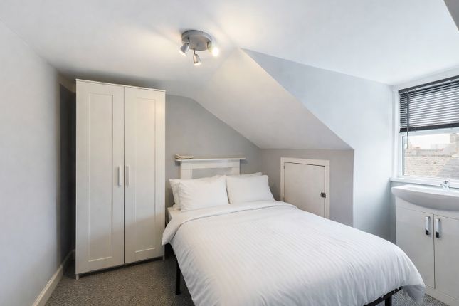 Studio house on Room 4, 15, Nelson Street, Plymouth, £480/mo
