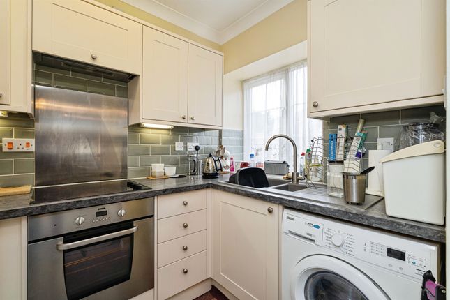 47, Ashdown Court, CROMER photo 4