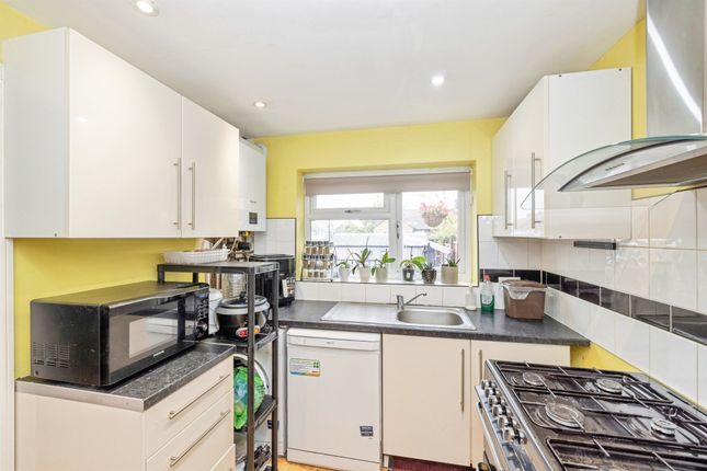 14a, Horsleys, Rickmansworth photo 4