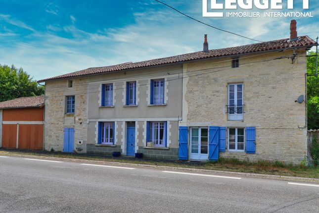 Villa for sale in Les Adjots, Charente, Nouvelle-Aquitaine