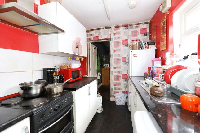 101, Carter Road, Wolverhampton photo 4