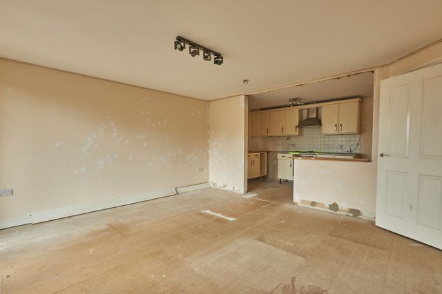 Flat 48, Julius House, New North Road, Exeter photo 3