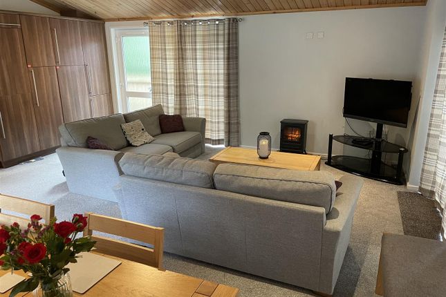 Coniston 7, White Cross Bay, Ambleside Road, Windermere photo 5