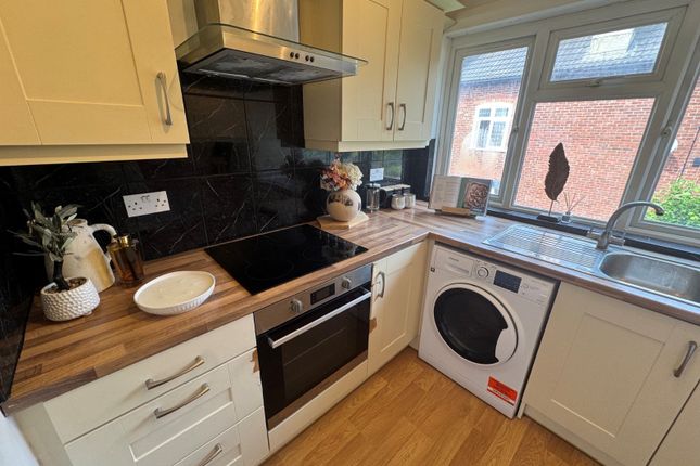 20A, Oakmount Avenue, Southampton photo 4