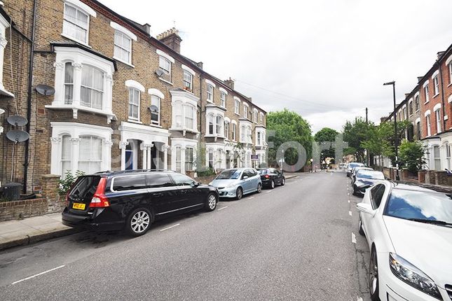 Thumbnail Flat to rent in Fairbridge Road, London