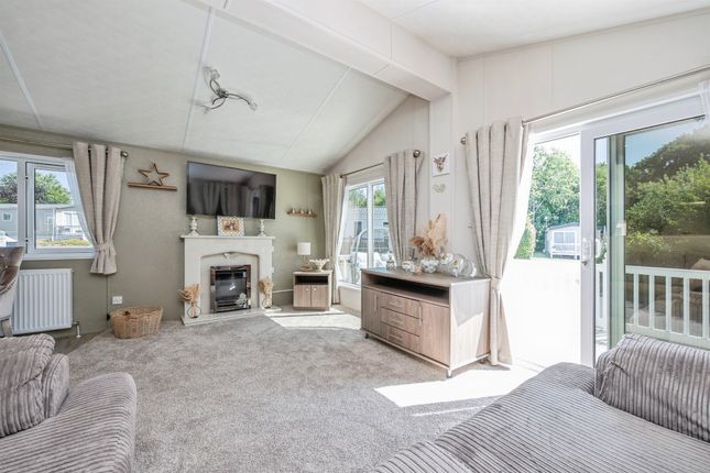 The Grove, 11, Mill Road, Great Yarmouth photo 4