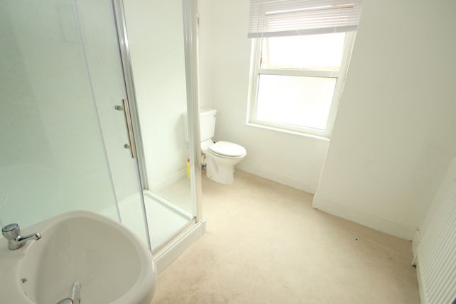 14, Semilong Road, Northampton photo 4