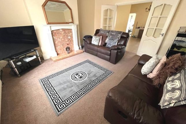 14 Hedworth Terrace, Shiney Row photo 2