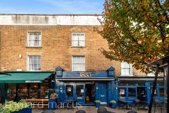 Maisonette for sale in Old Town, London