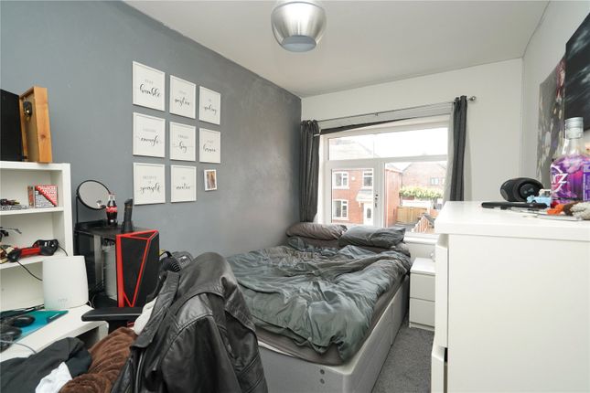 11, Church Lane Avenue, West Yorkshire photo 5