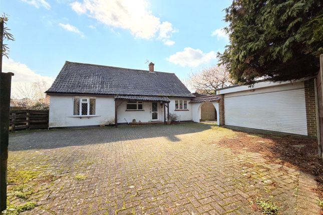 2-bed bungalow on 14A,, Avon Road West, Dorset, £400,000
