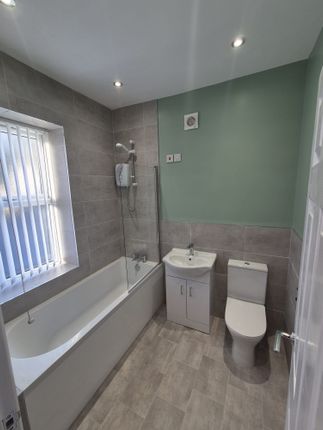 9, Holt Street, Rossendale photo 4