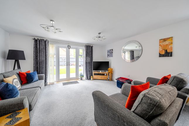 23, Kukri Gardens, Fleet photo 2