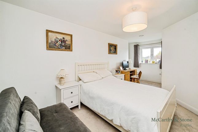 16 Trinity Place, Beaumont Way, High Wycombe photo 3