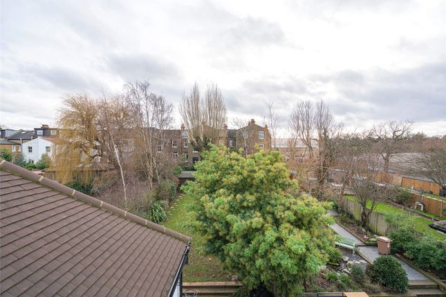 Semi-detached house for sale in Creighton Avenue, London