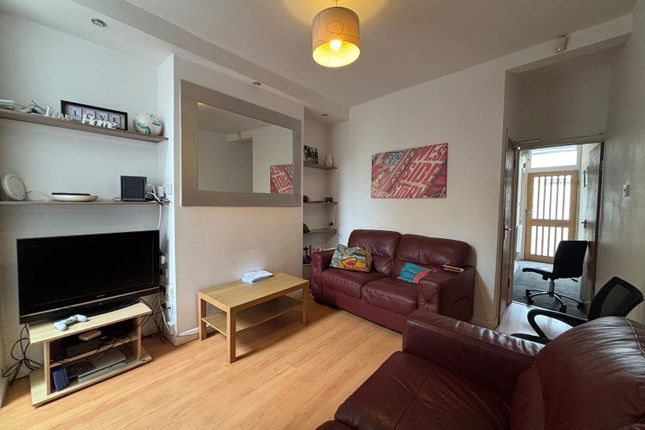 Spacious Lounge