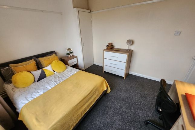 Shared accommodation to rent in Marlpit Lane, New Costessey, Norwich
