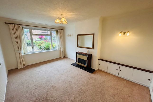 1, Sycamore Close, Stourbridge photo 2