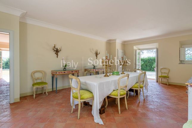 Villa for sale in Via Della Fonda, Capannori, Toscana