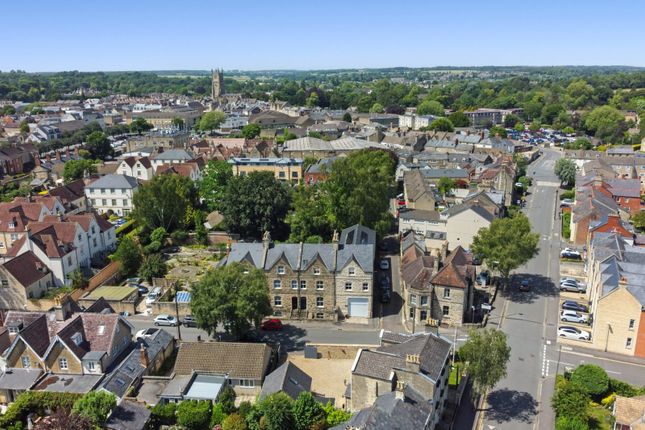23, The Avenue, Gloucestershire photo 3