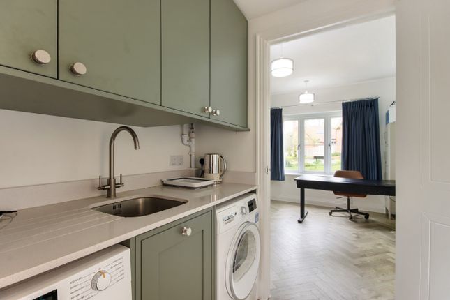 1, Fitch Kemp Close, Tonbridge photo 4